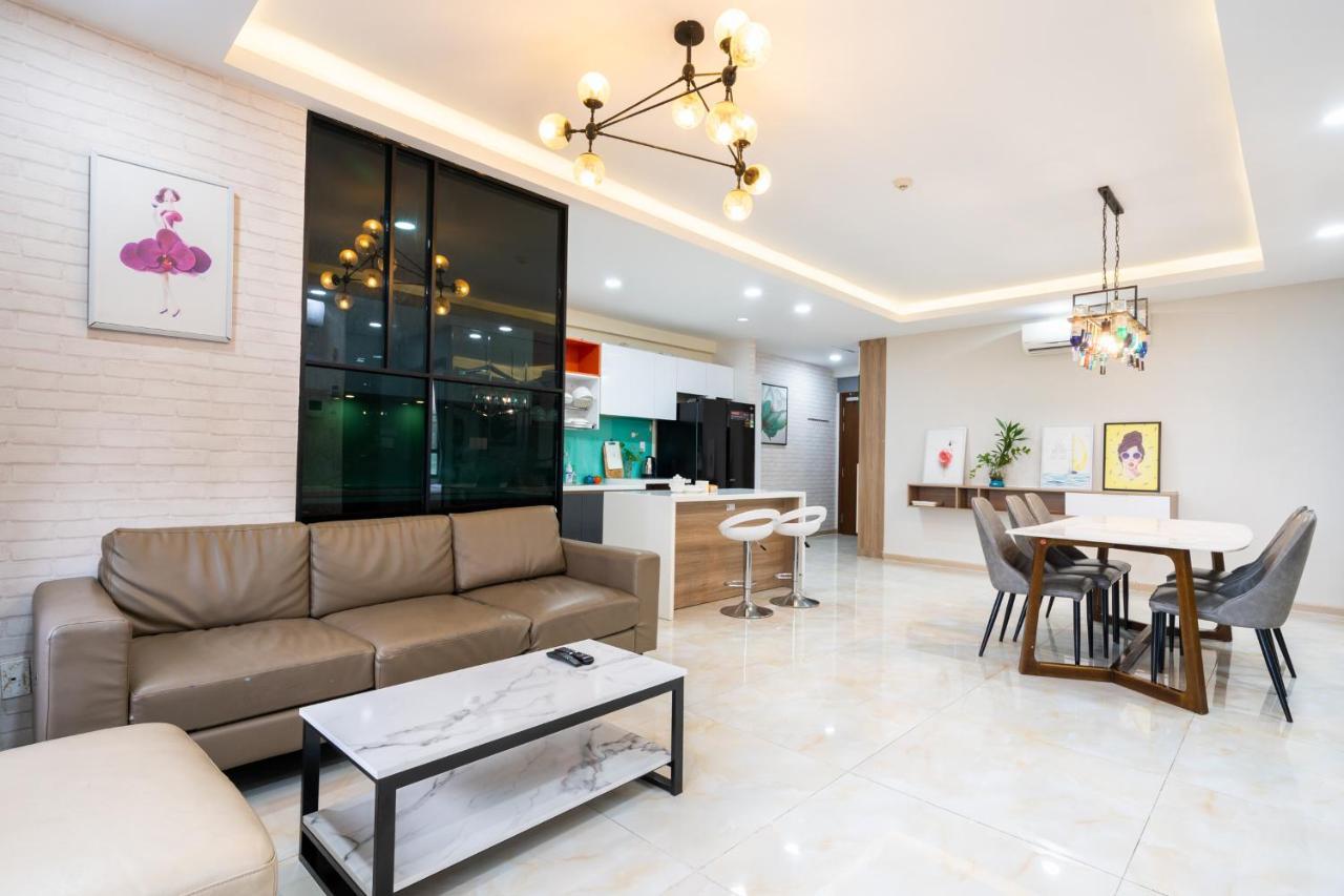 Luxury Gold Apartment 86 -Rooftop Pool Central City Ho Chi Minh City Bagian luar foto